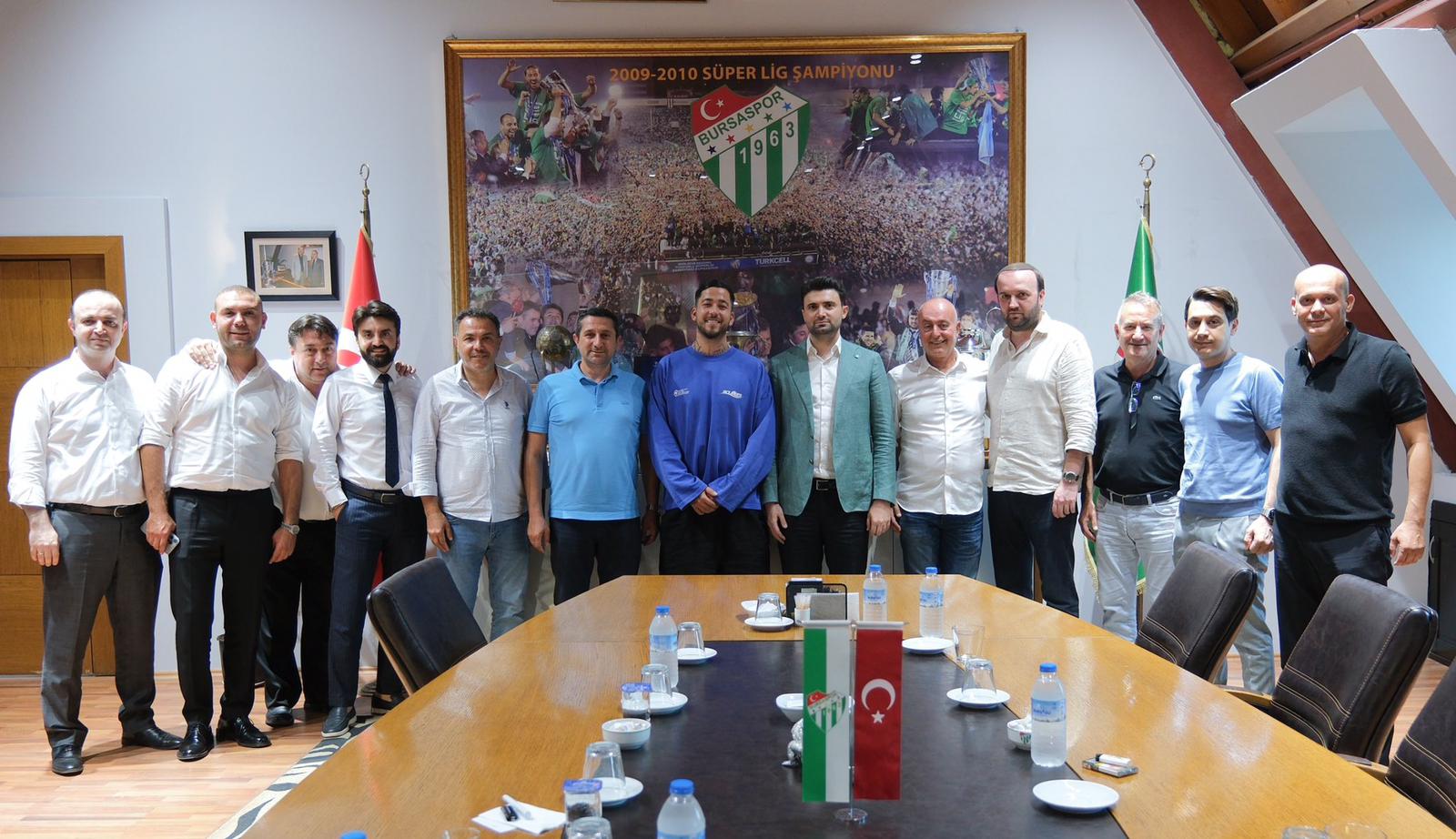 DJ Mahmut Orhan Bursaspor’da