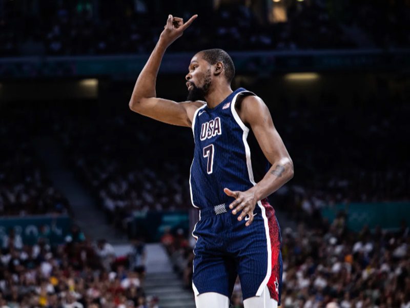 Kevin Durant ve Lebron James farkı; ABD Sırbistan'ı yıktı geçti