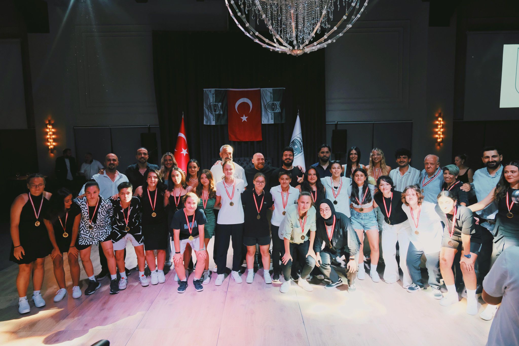 Sercan ve Batalla şampiyonluk gecesinde buluştu