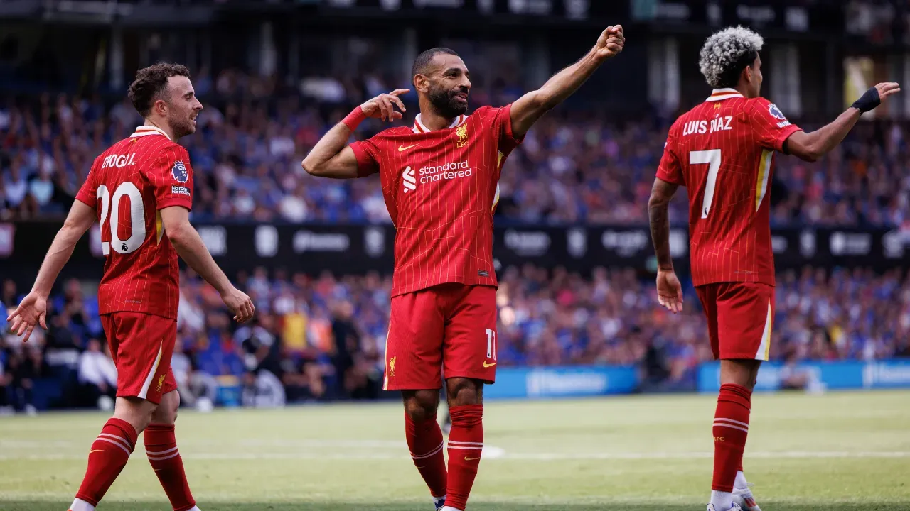 Mohamed Salah tarihe geçti