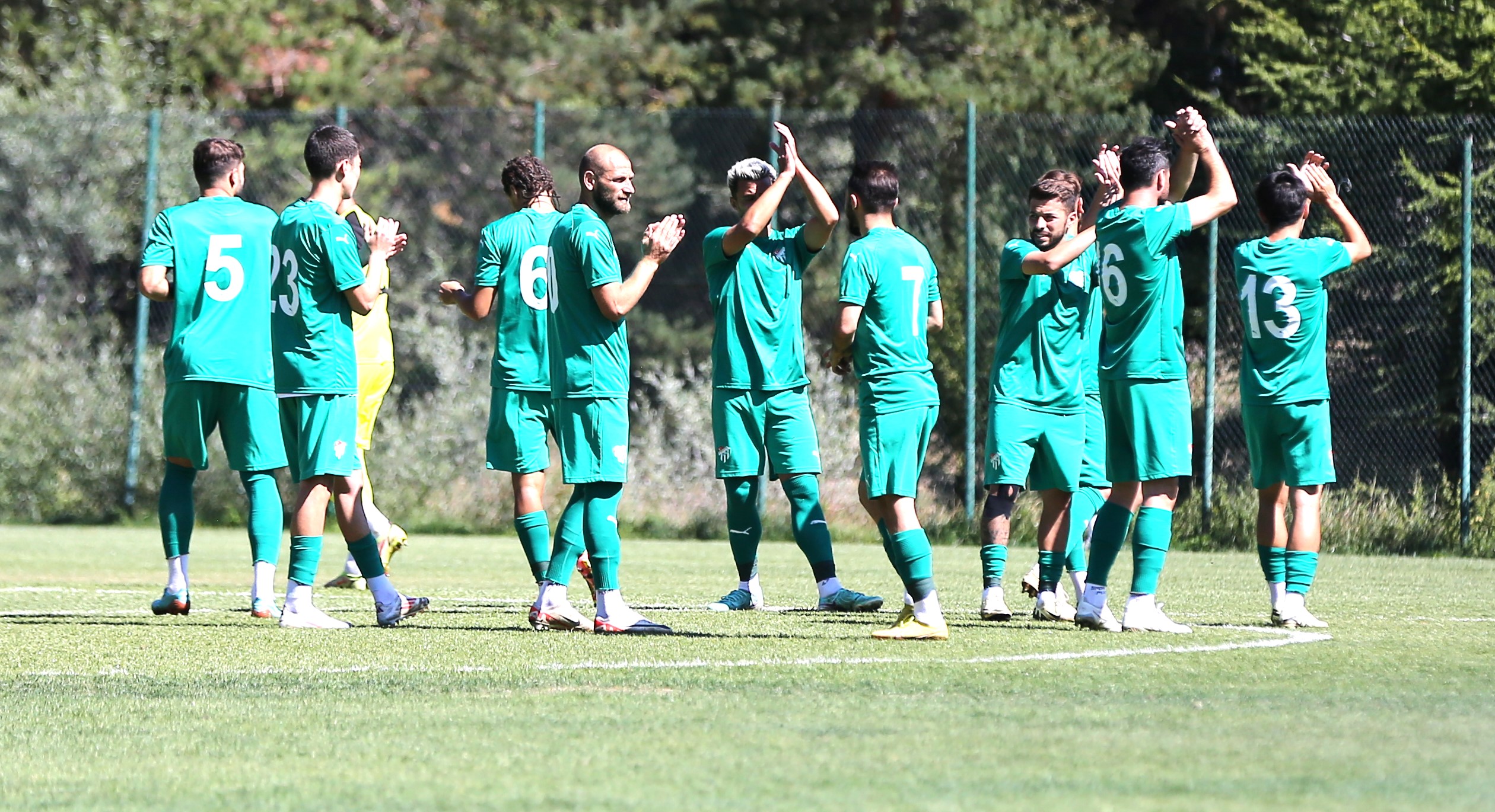 5 oyuncu maç sabahı kamptan ayrıldı