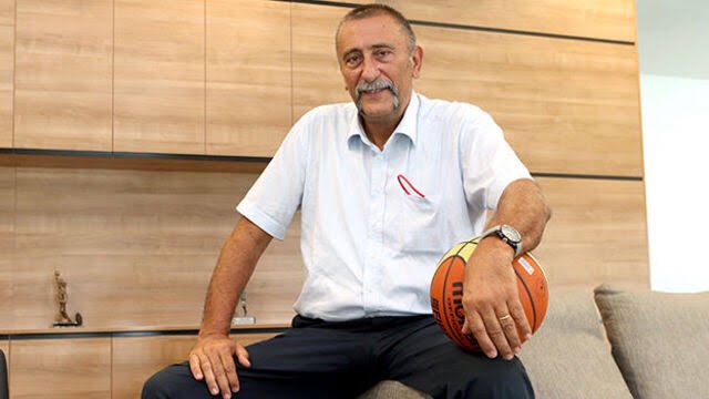 Efe Aydan: Adayız geliyoruz!