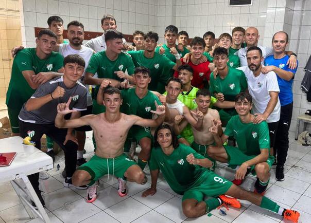 Bursaspor Trabzon'u devirdi!