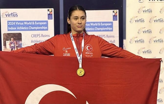 Aysel Önder’den dünya rekoru!