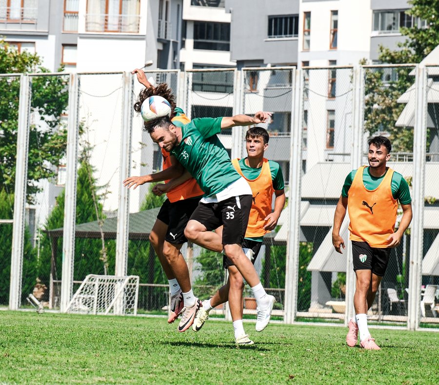 Bursaspor Düzce'ye hazır