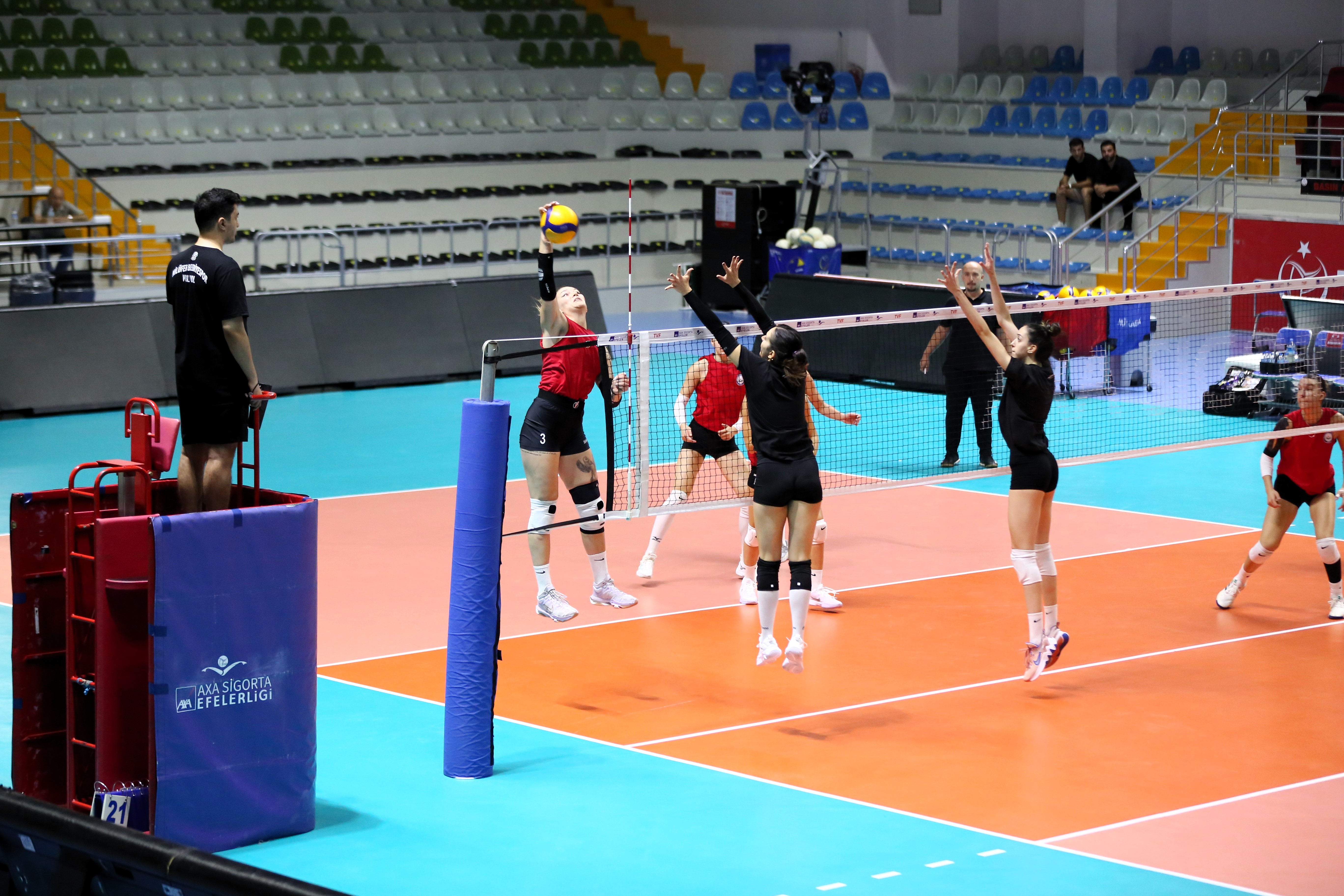 Nilüfer İstanbul’da kupa sınavında