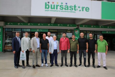 Bursastore’dan forma alıp taraftara çağrı yaptılar
