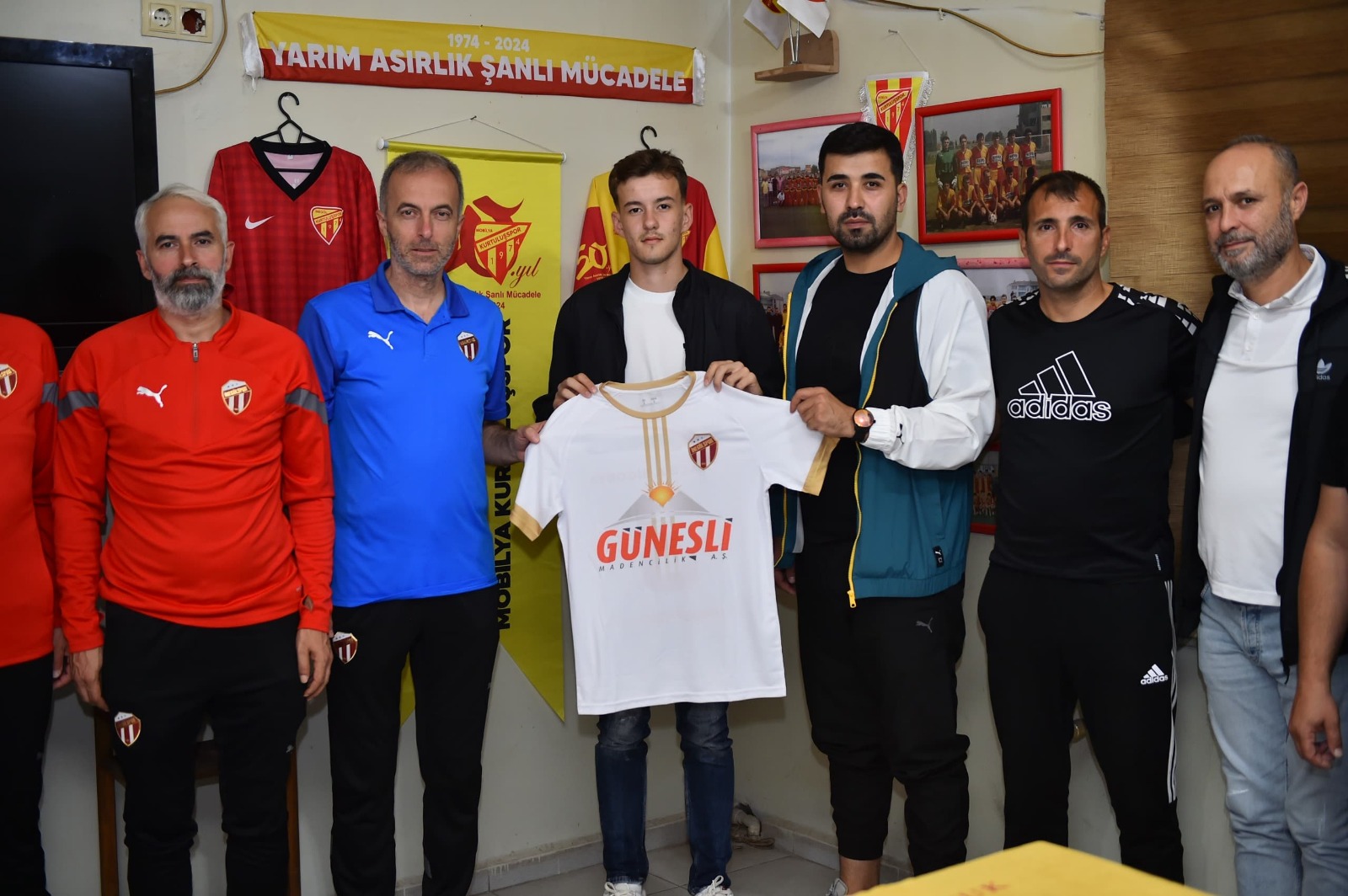 Kurtuluşspor'dan İnegölspor'a