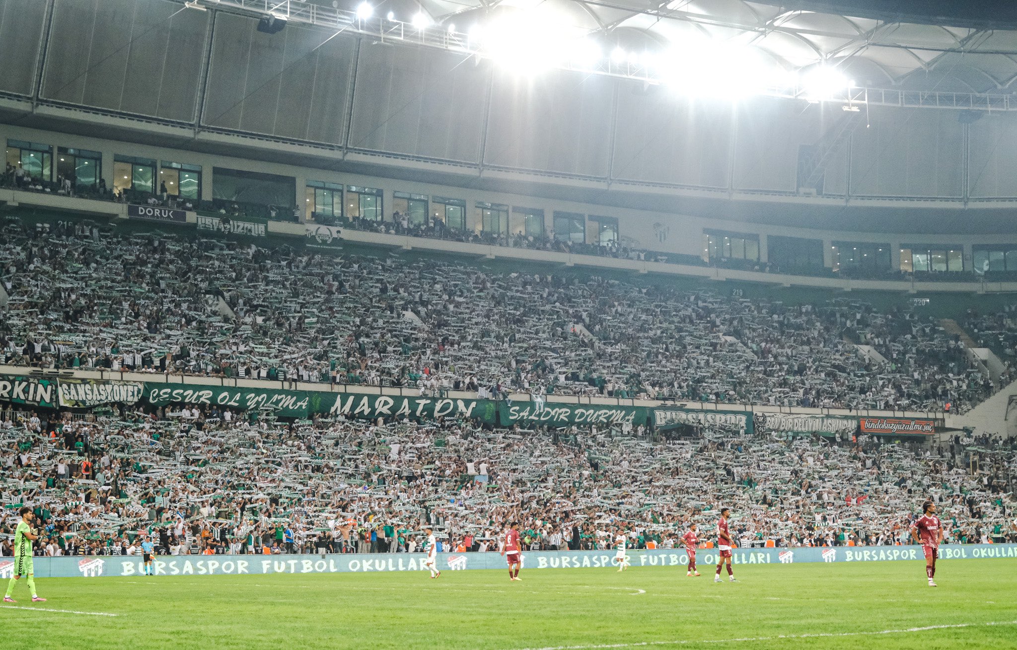 Bursaspor'dan karaborsaya önlem!