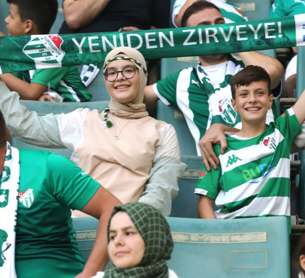 Bursaspor'dan kadınlara anlamlı davet!