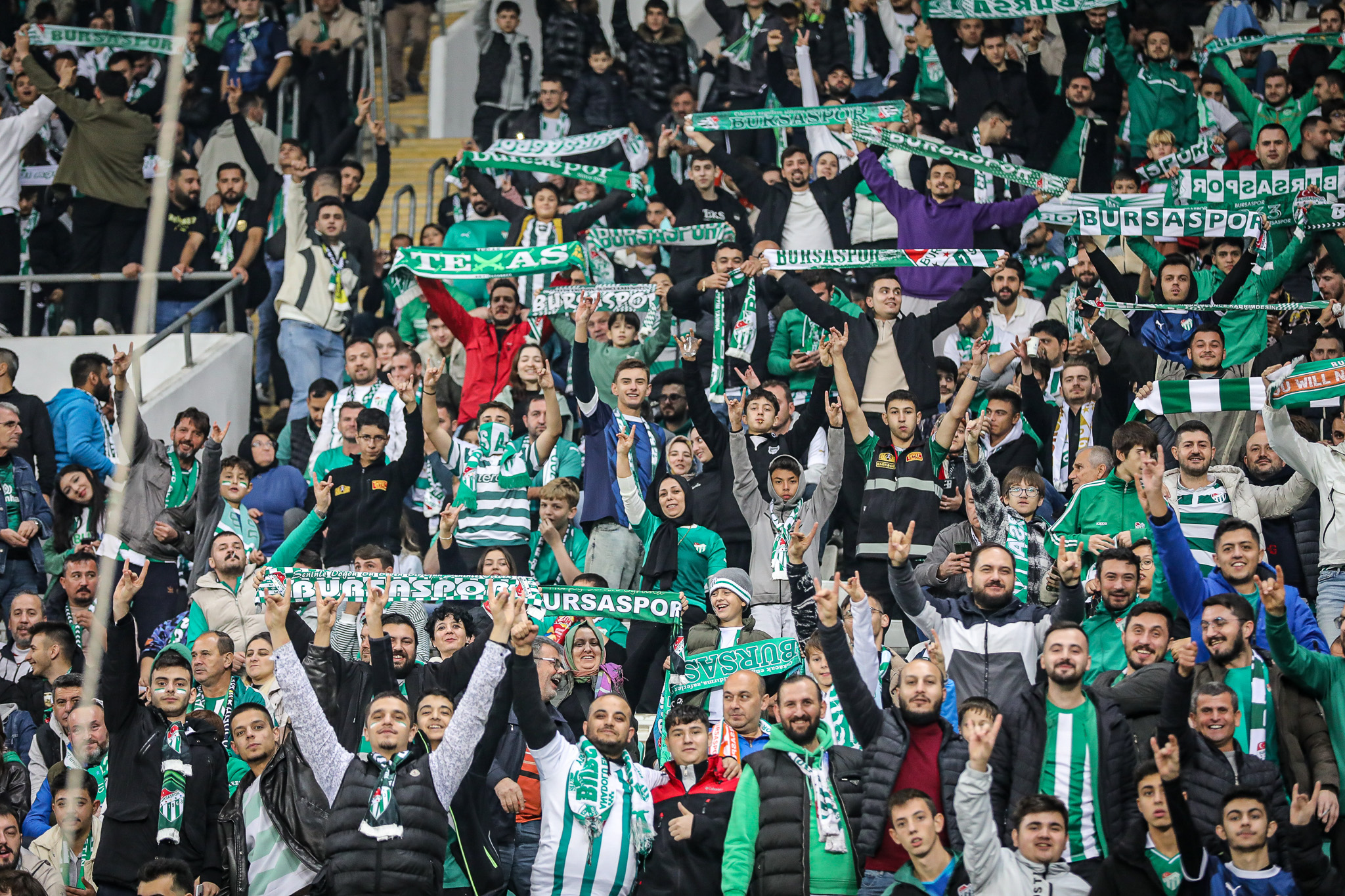 Foto Galeri: Bursaspor tribünleri