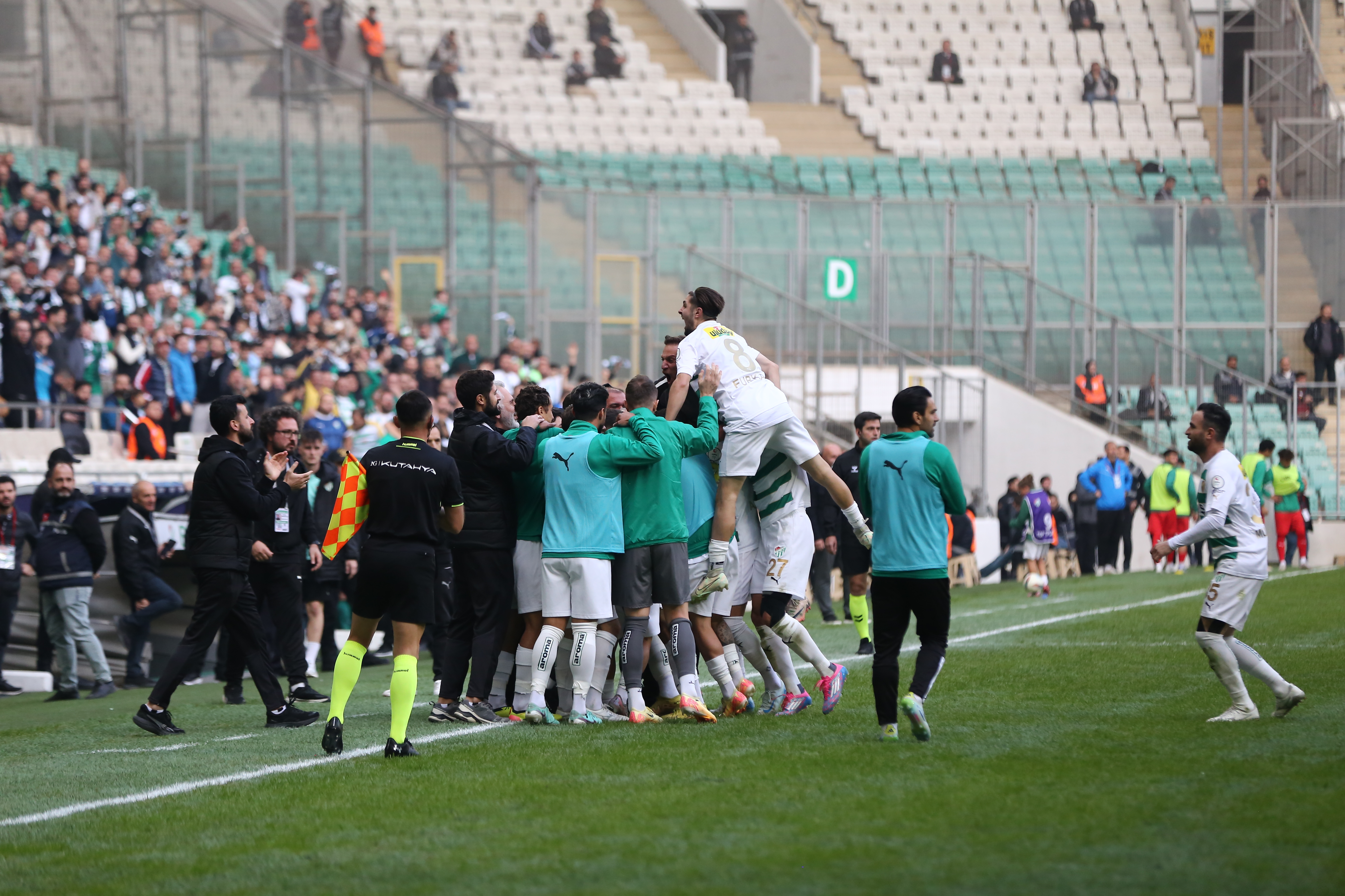 Batalla, Bursaspor'daki kaynaşmanın formülünü verdi