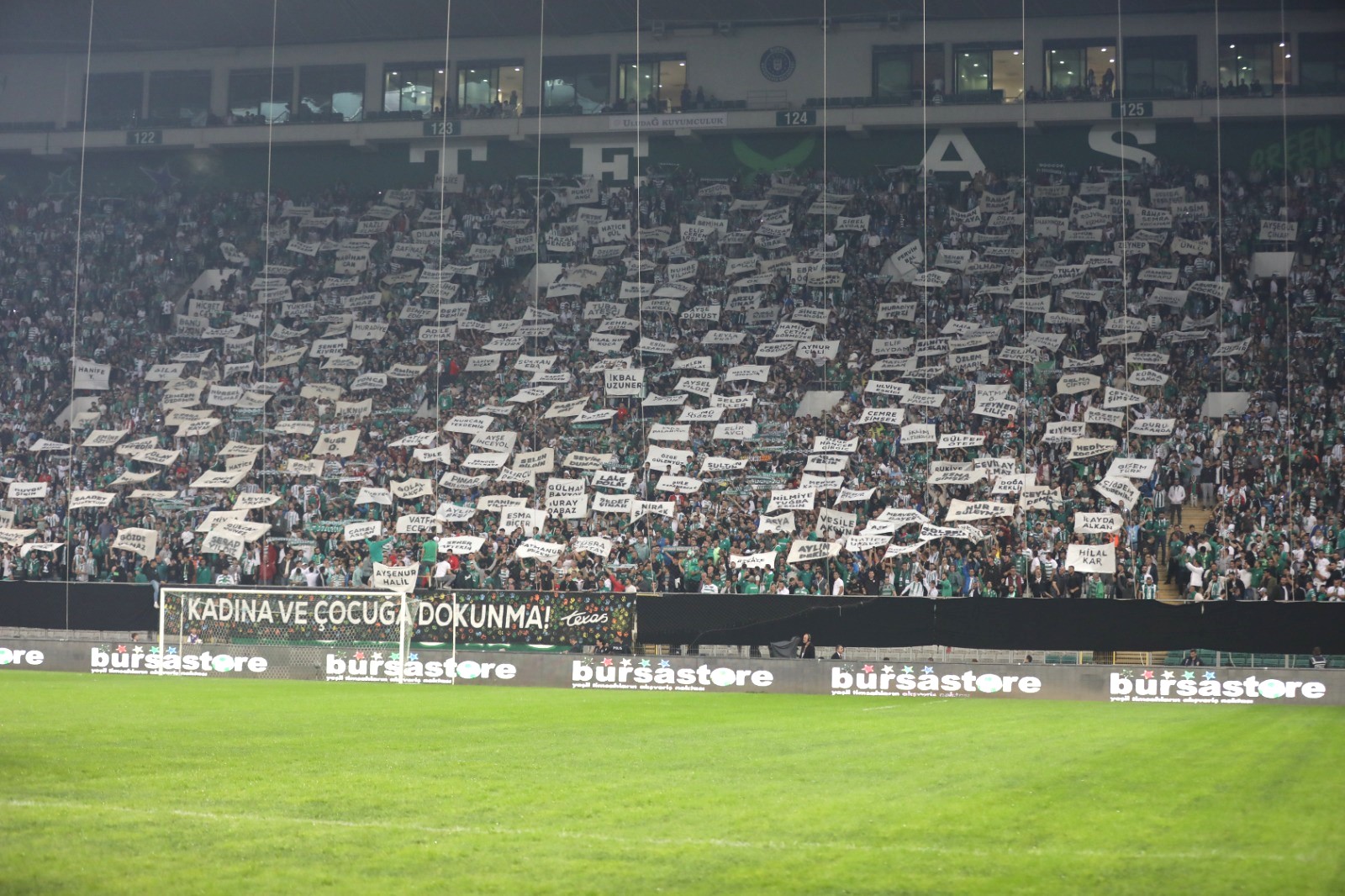 Bursaspor taraftarına anlamlı ödül!