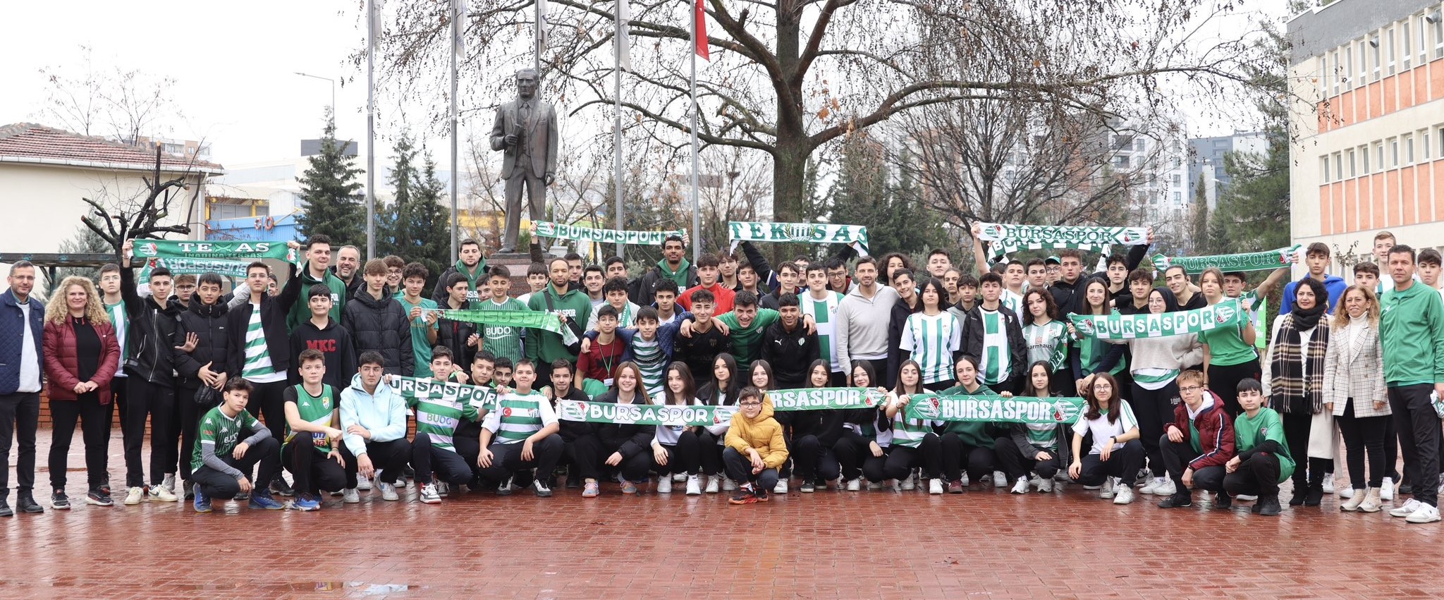 Bursaspor Yörsan'a Coşkunöz'de büyük ilgi