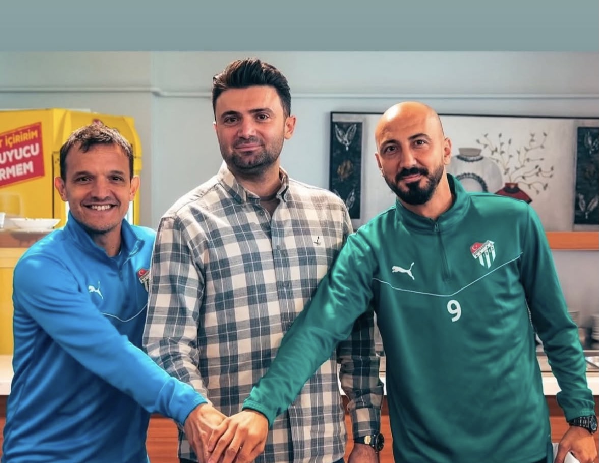 Kaptan Özek’ten Batalla’ya mesaj!
