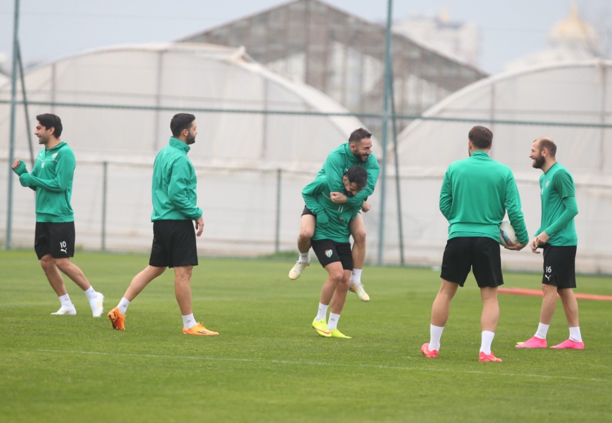 Bursaspor'dan keyifli idman
