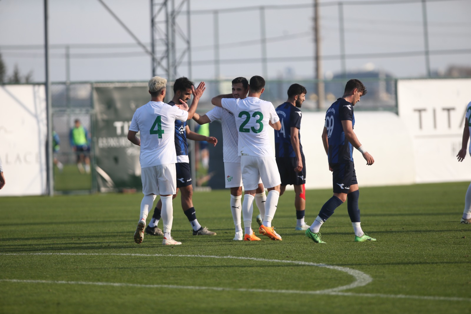 Foto Galeri: Bursaspor - Mazıdağı Fosfatspor