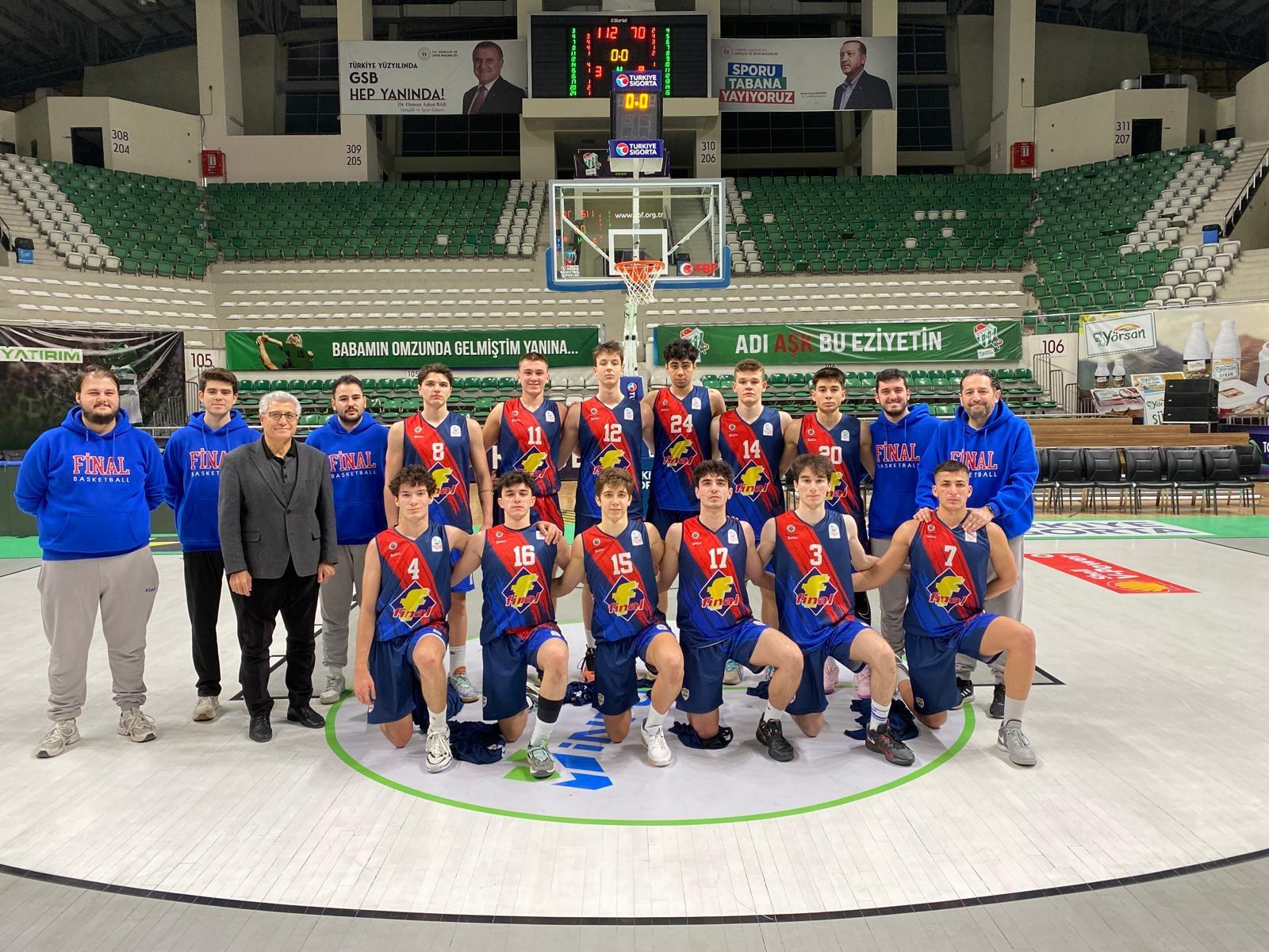 Finalsporlu gençler finalde