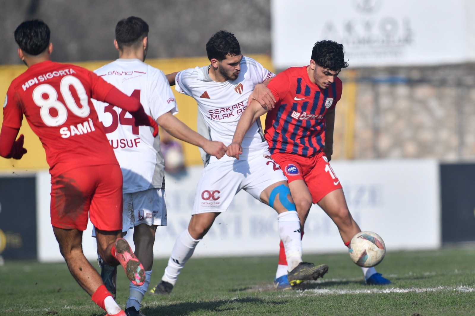 İnegölspor puanı kaptı