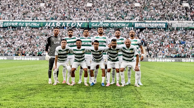 Bursaspor’dan sürpriz kadro
