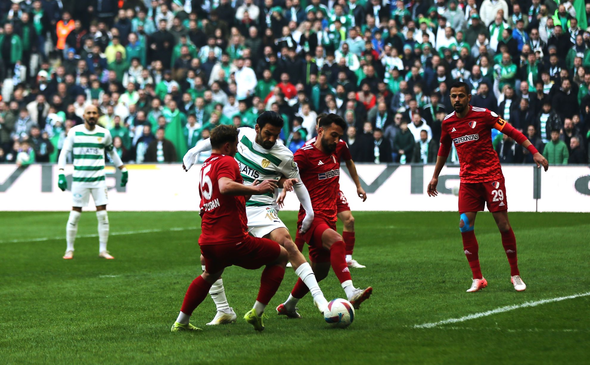 Bursaspor’da ses var görüntü yok!