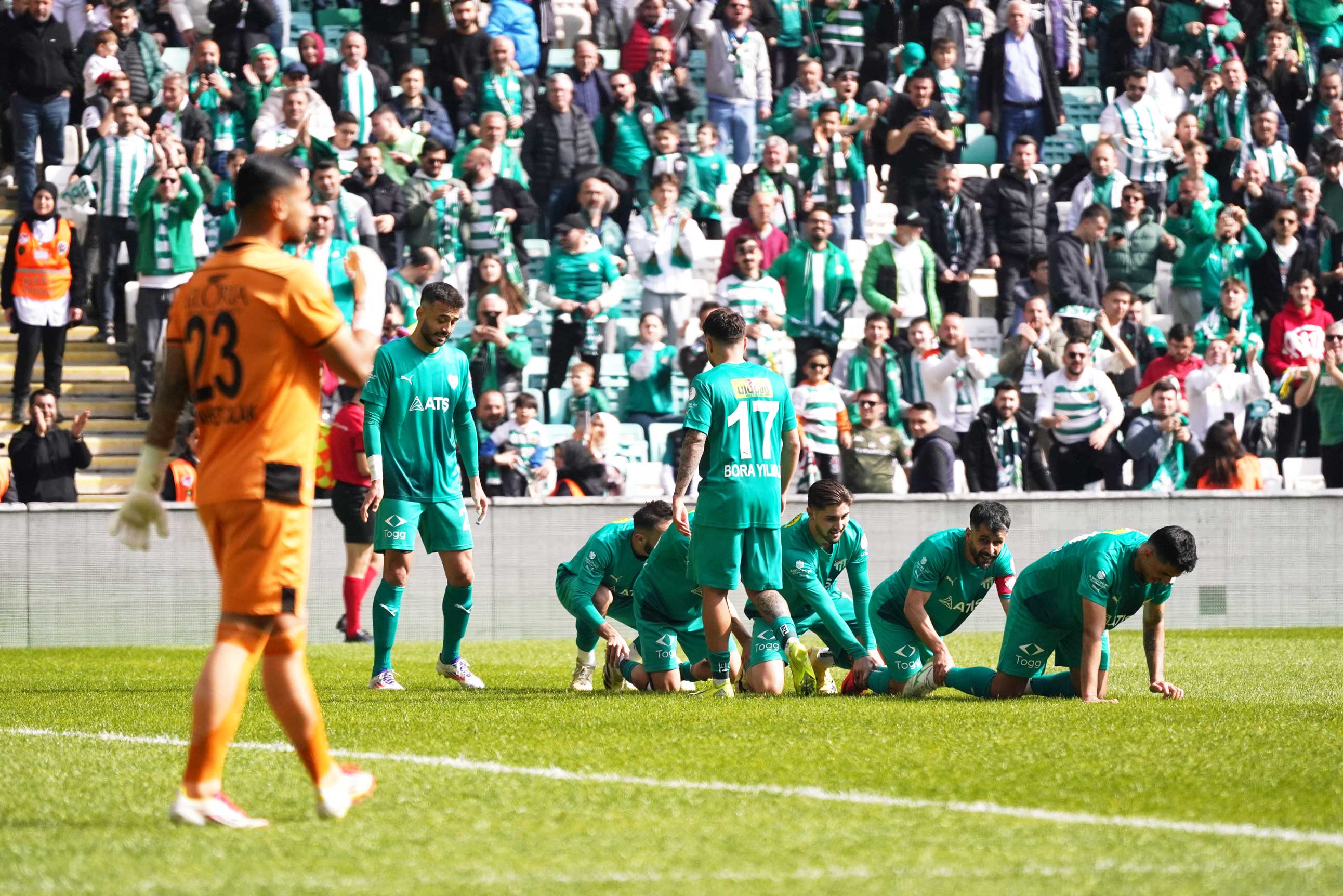 Bursaspor fırsat tepti!