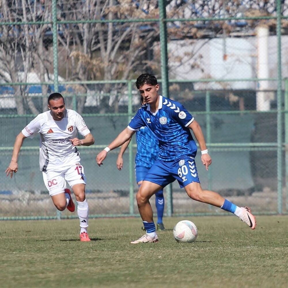 İnegöl ağır yaralı, Karacabey play off şansını azalttı