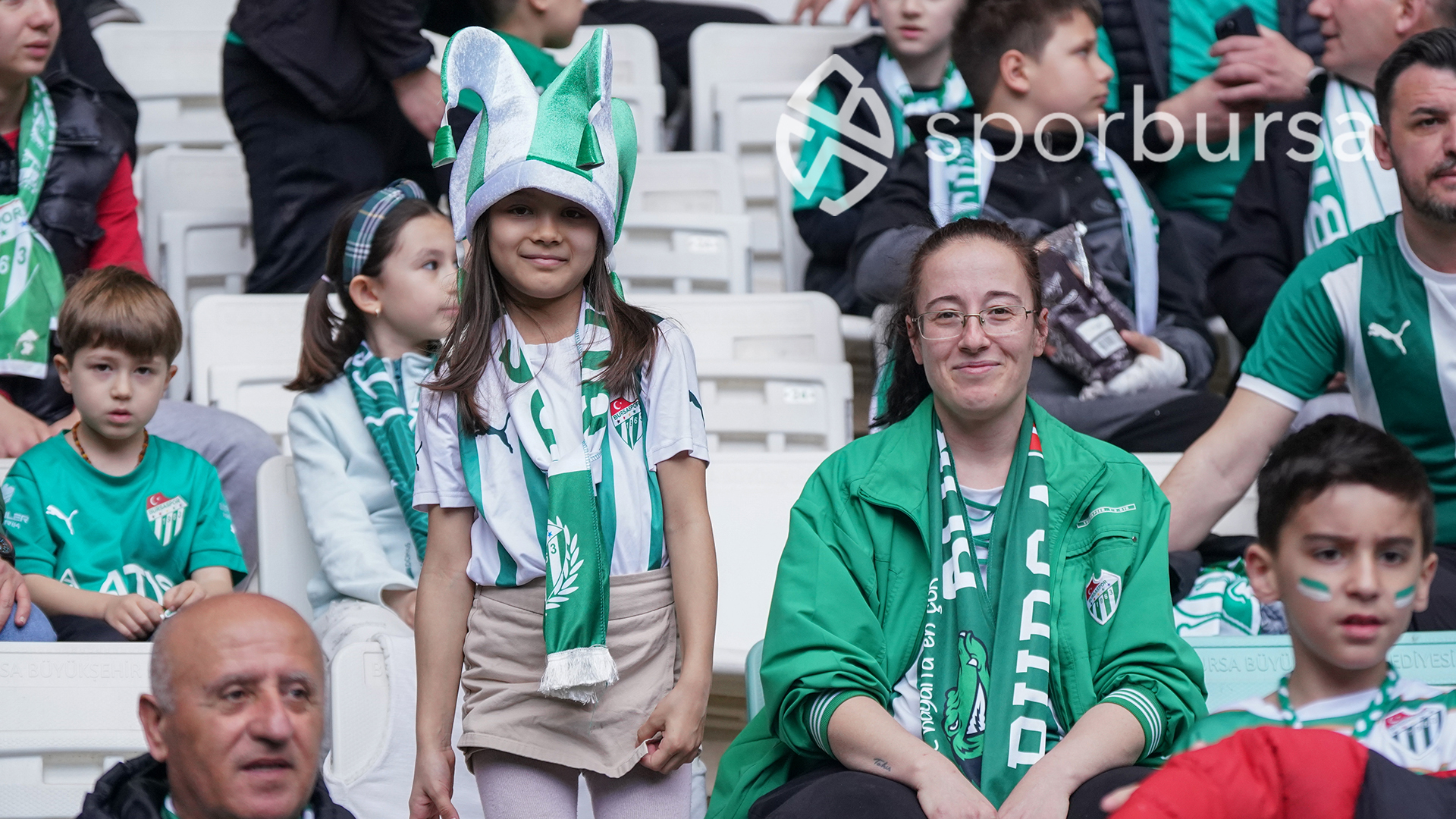 Foto Galeri (Bursaspor-23 Elazığ FK maçı taraftar fotoğrafları)