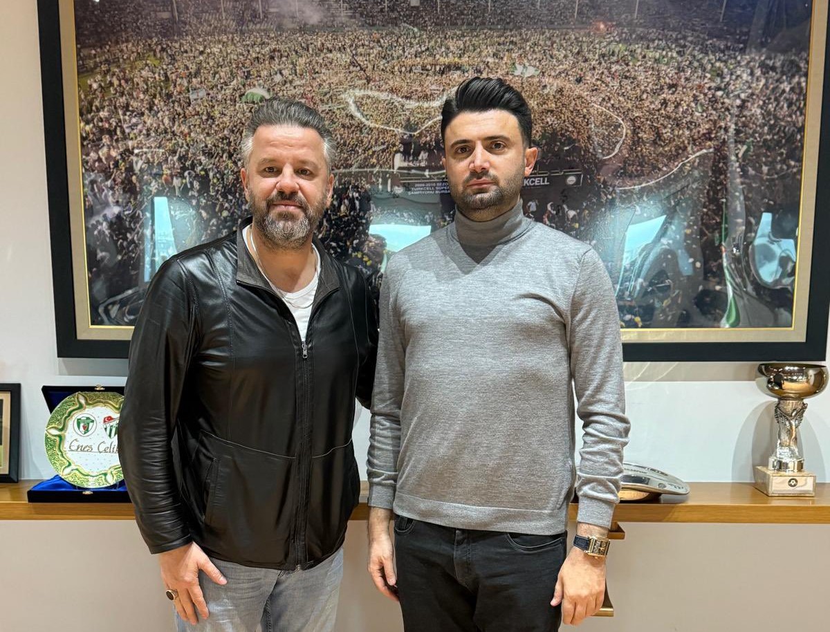 Rumeli Ekrem'den Bursaspor Şarkısı!