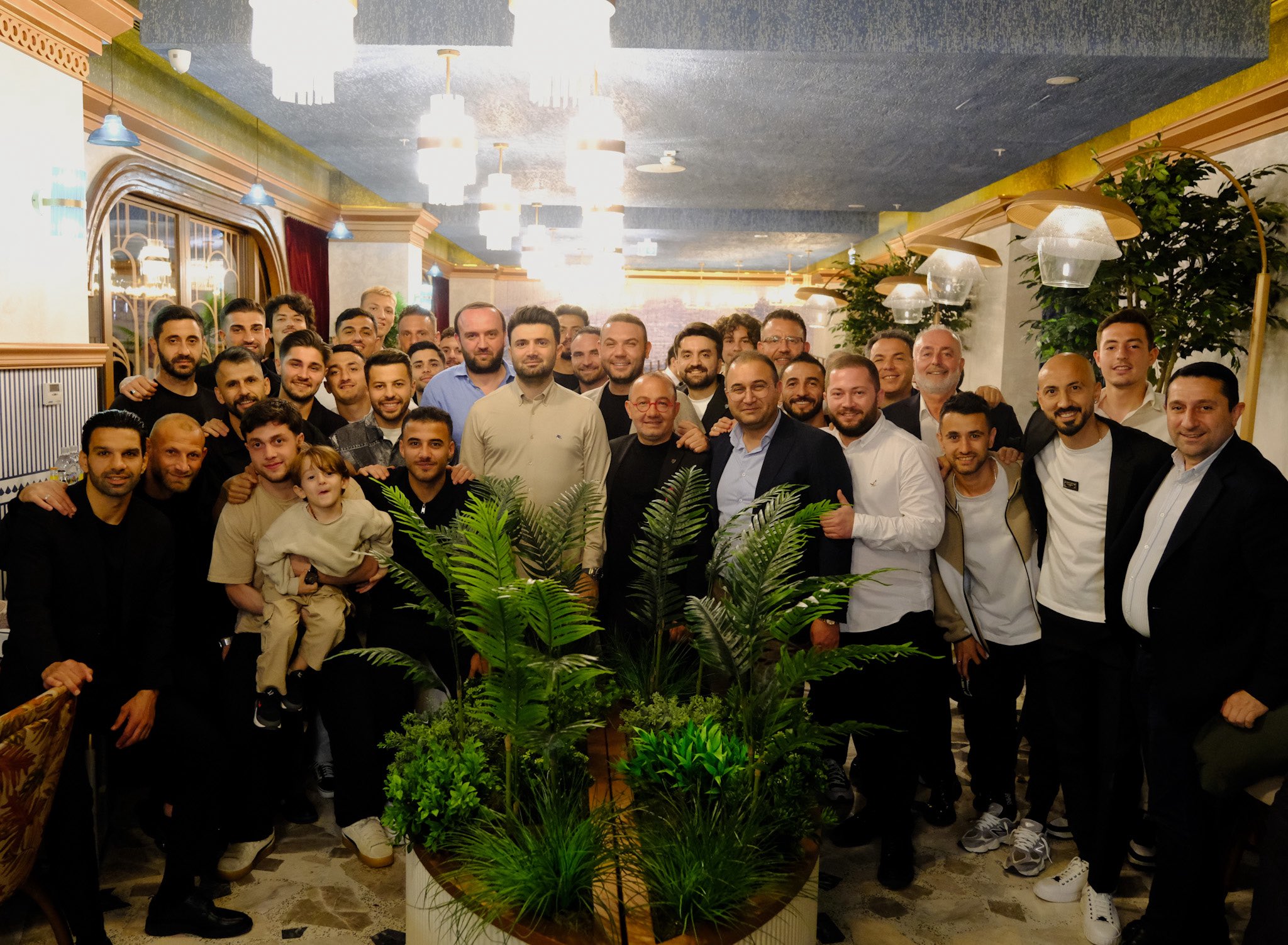 Bursaspor’dan şampiyonluk yemeği