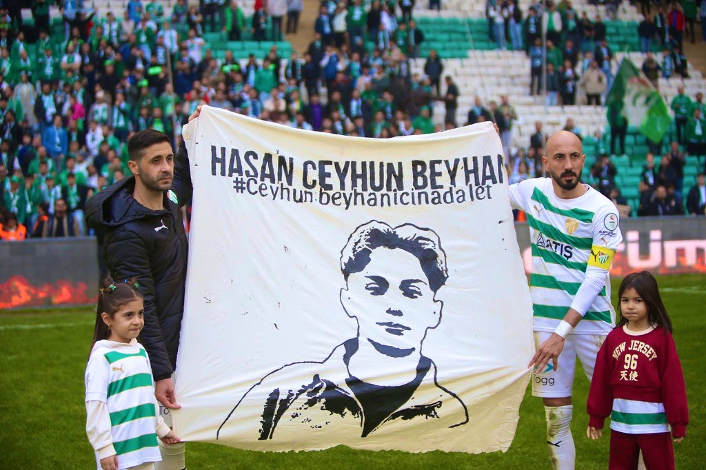 Bursaspor'dan vefa örneği!