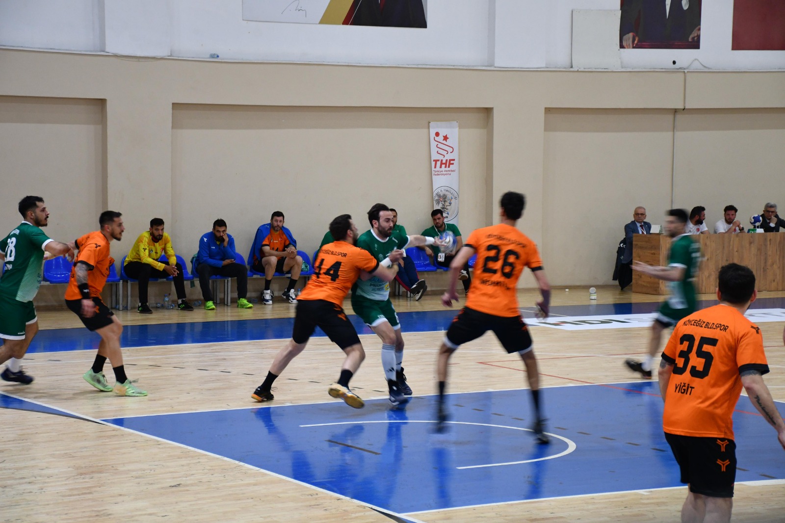 Nilüfer Belediyespor yarı finalde