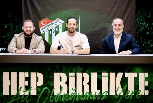 Bursaspor’da imza üstüne imza