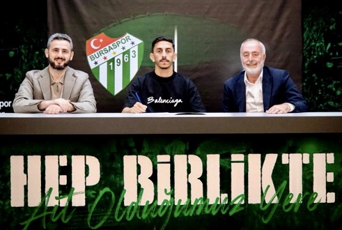 Fırtına sağ açık imzayı attı