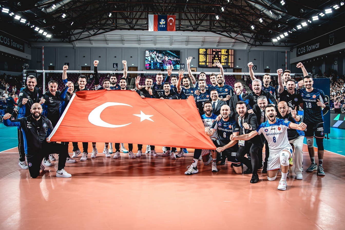 Dörtlü Final başlıyor; sahne Halkbank'ın