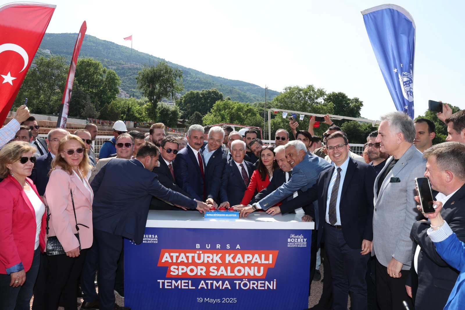 Atatürk Spor Salonu’nun temeli atıldı