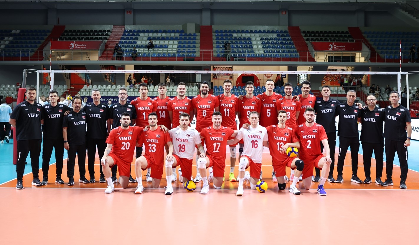 Sultanlar'dan sonra sahne Filenin Efeleri'nin!..