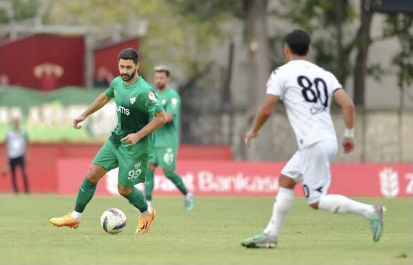 Bursaspor’dan golcüsüne veda!