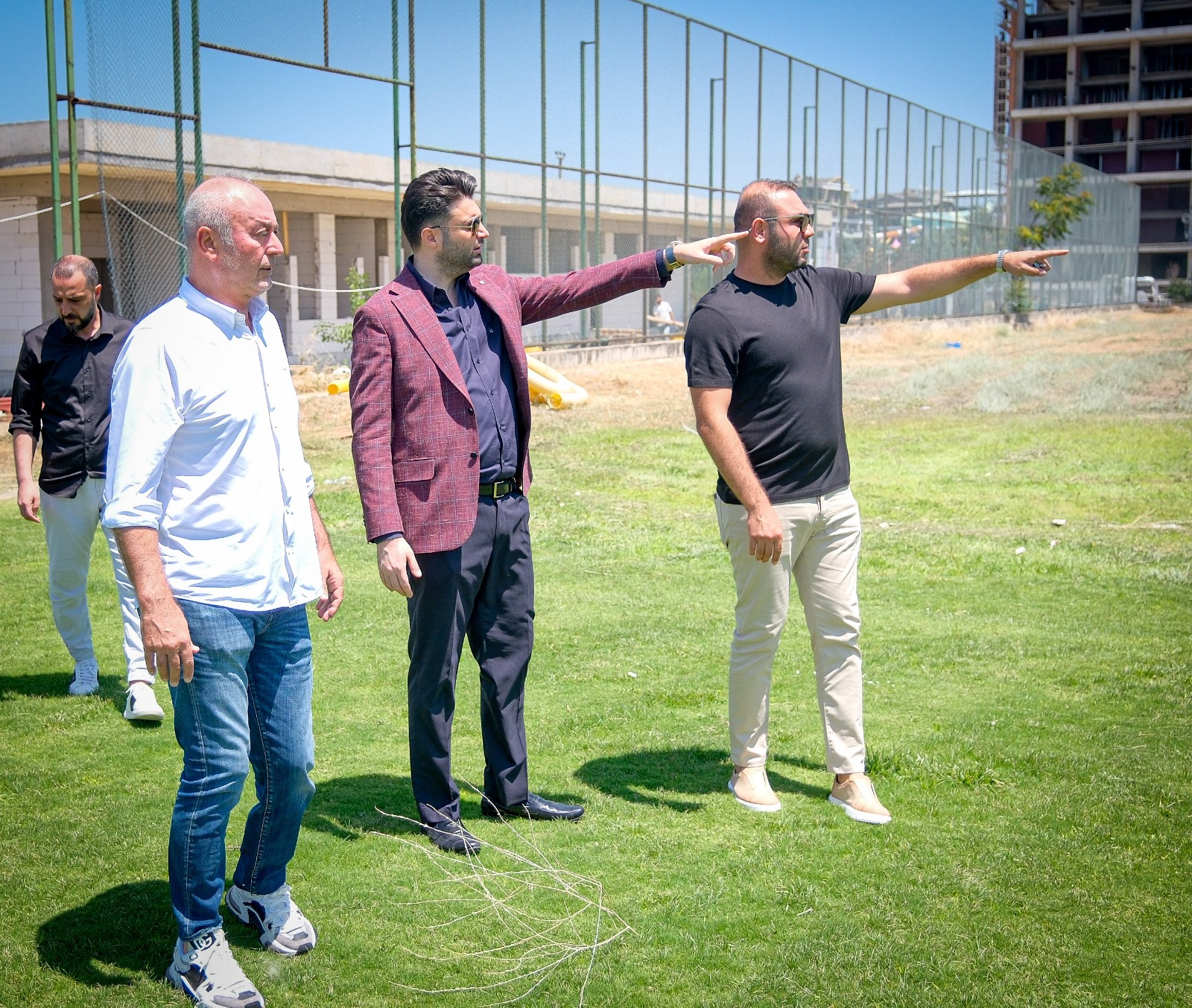 Enes Çelik Futbol Okulu binasında inceleme yaptı