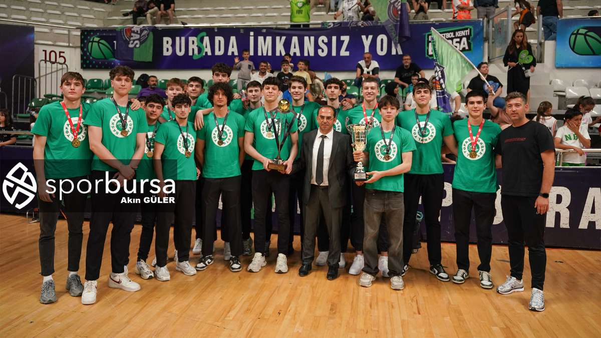 TOFAŞ - BAHÇEŞEHİR KOLEJİ MAÇ FOTOĞRAFLARI