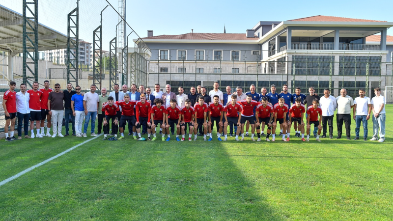 İnegölspor sezonu açtı
