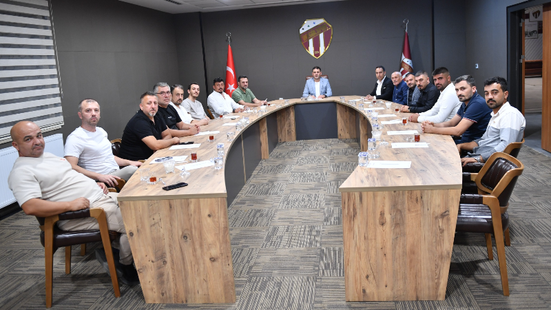 Akhisarspor’dan İnegölspor’a ziyaret