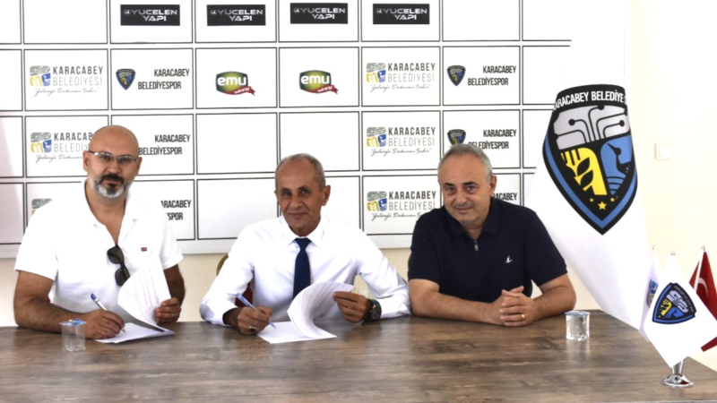 Karacabey Belediyespor’a forma sponsoru