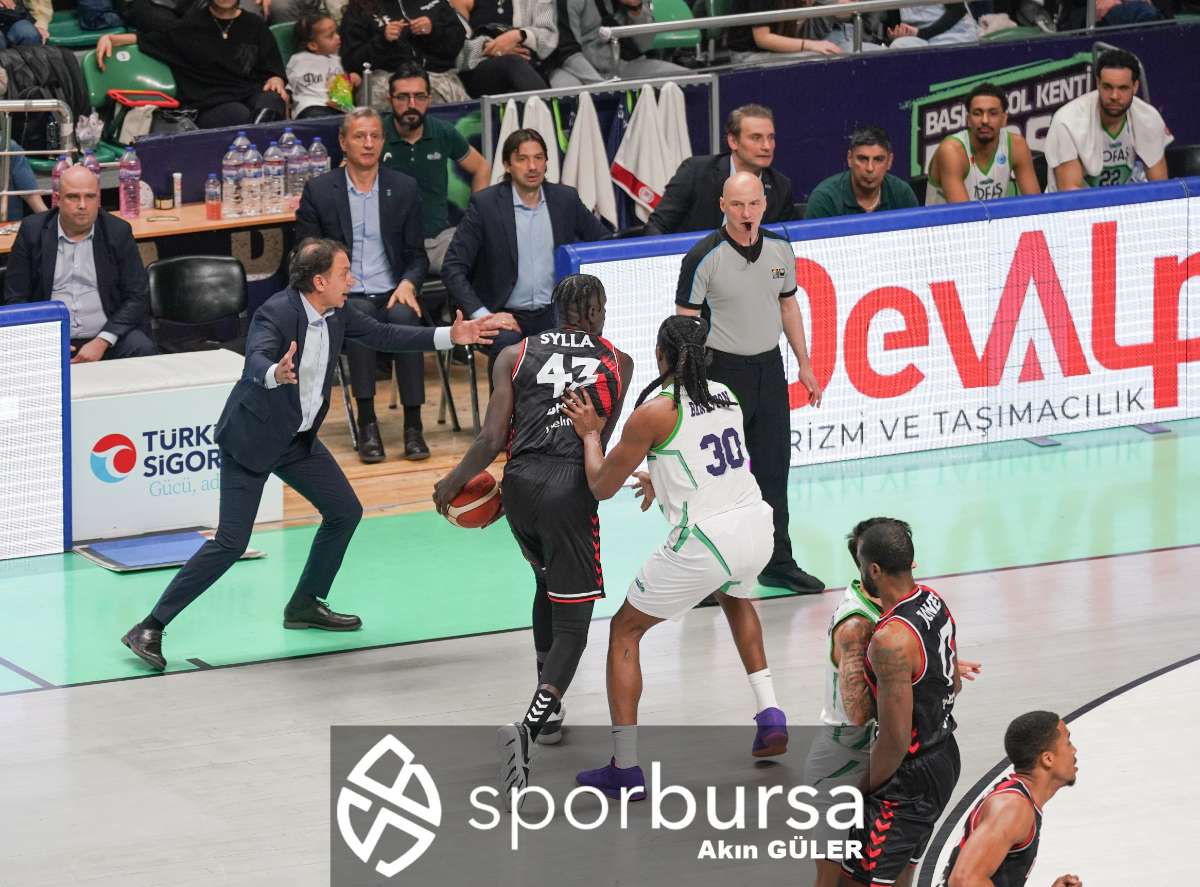 TOFAŞ - SURNE BİLBAO BASKET MAÇ FOTOĞRAFLARI