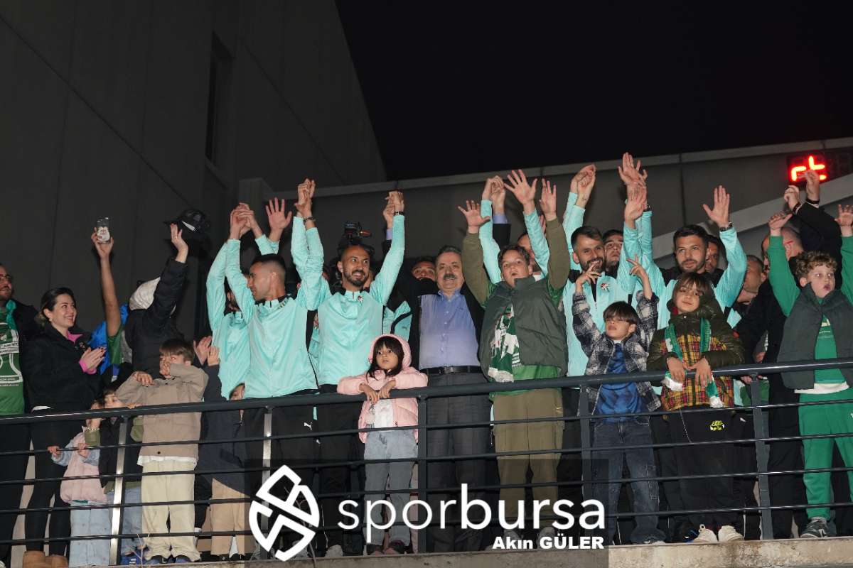 BURSASPOR ŞAMPİYONLUK KUTLAMASI