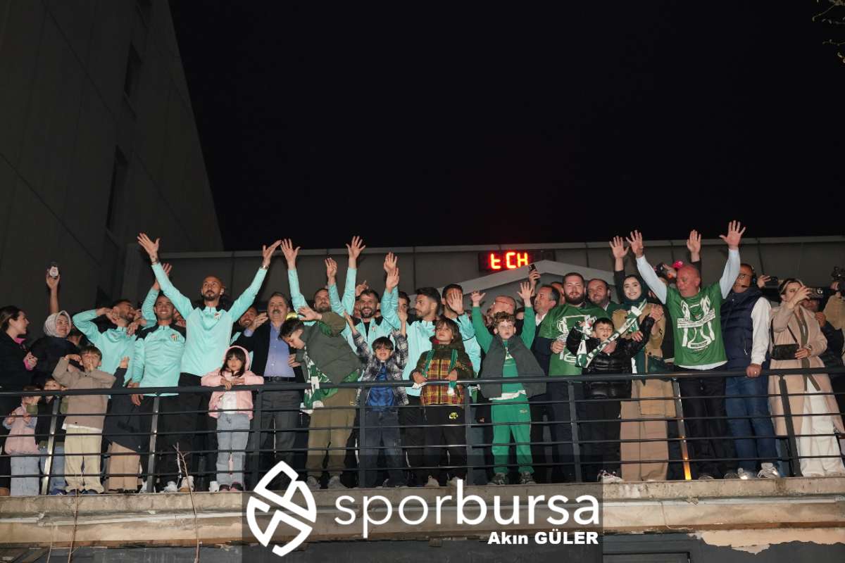 BURSASPOR ŞAMPİYONLUK KUTLAMASI