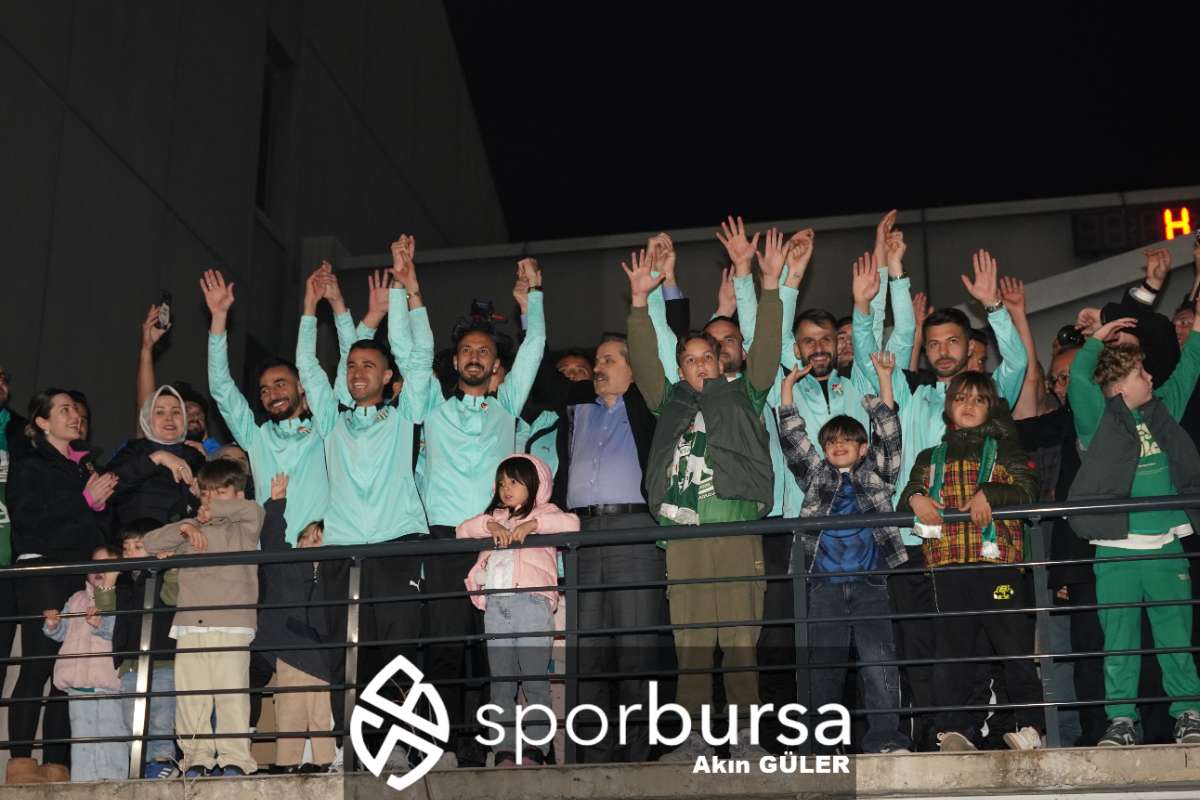 BURSASPOR ŞAMPİYONLUK KUTLAMASI