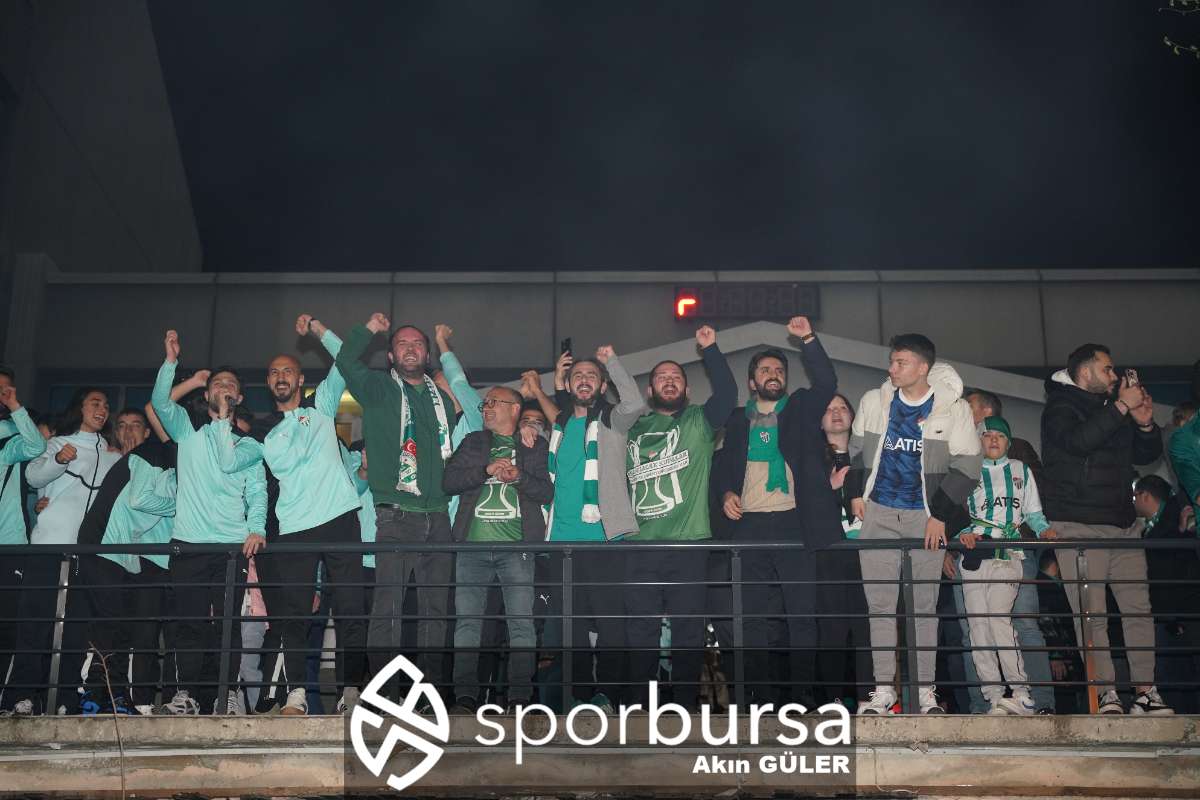 BURSASPOR ŞAMPİYONLUK KUTLAMASI