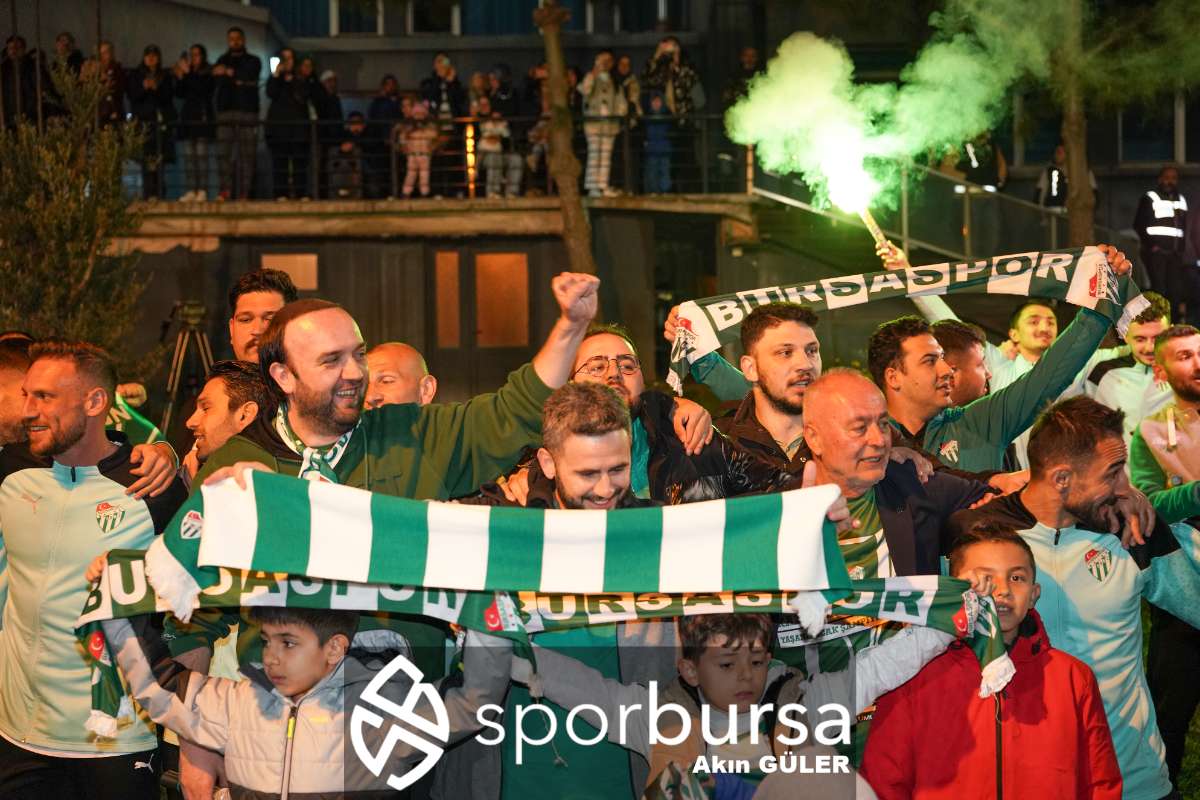 BURSASPOR ŞAMPİYONLUK KUTLAMASI