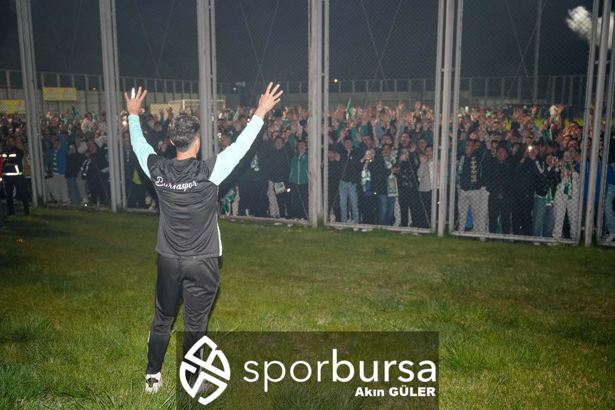 BURSASPOR ŞAMPİYONLUK KUTLAMASI